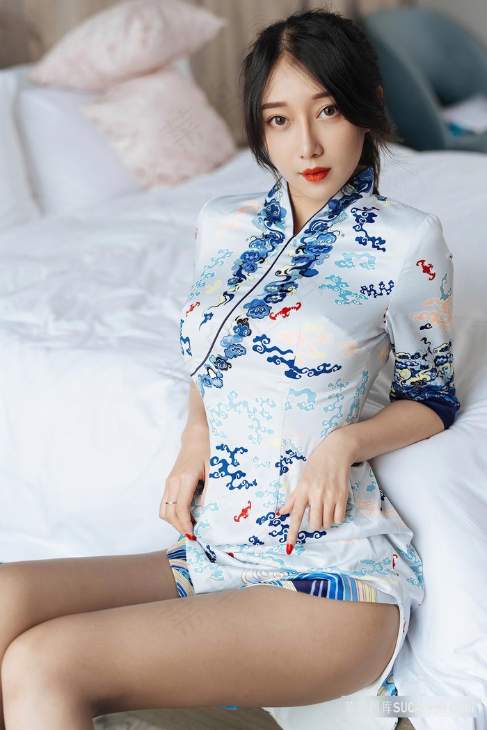 小龙女 左剑清